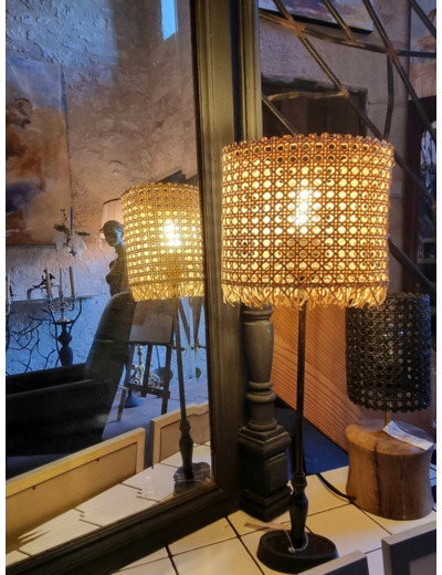 Lampe métal noir et cannage