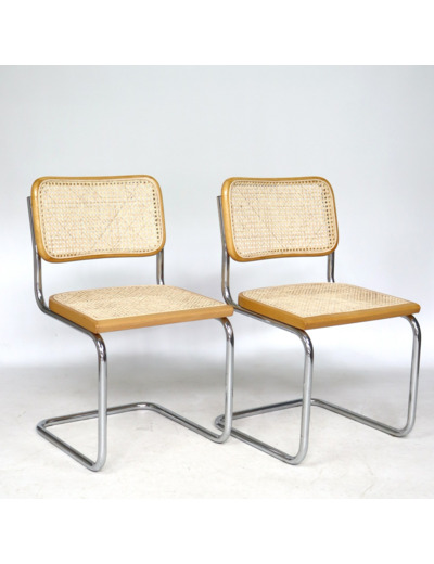 Paire de chaises en cannage et chrome