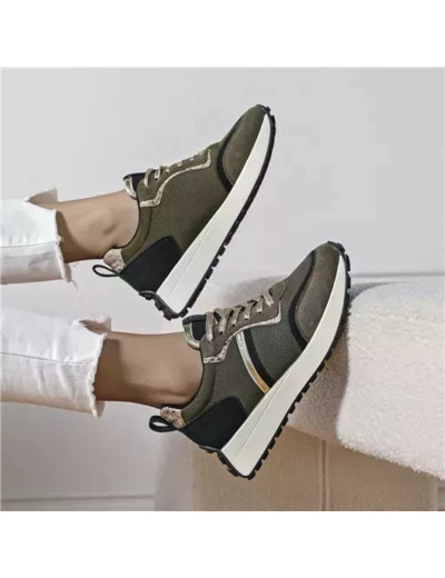 R490- Sneakers semelle crantée (kaki)
