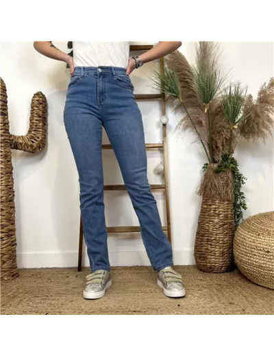 N405- Jean Droit Voggo (T36-T44) (denim clair)