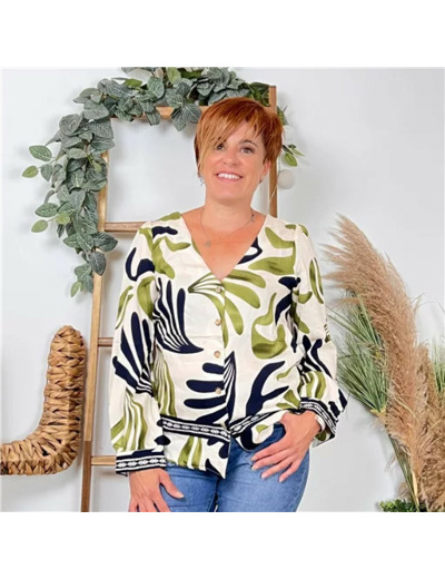 K108- Blouse "In April" (kaki)