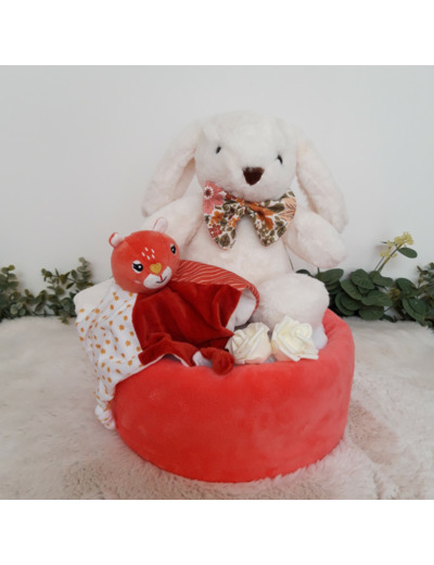 Gâteau de couches - Lapin blanc et écureuil