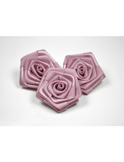 Sachet de 3 roses satin de 6 cm de diametre vieux rose 158