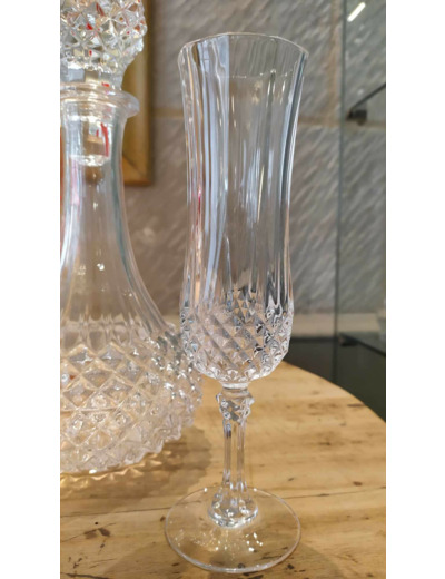 6 Flûtes à champagne en cristal d'Arques modèle Longchamps